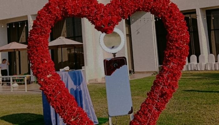 Photo Booth Rental Dubai for Corporate Events and Brand Activations